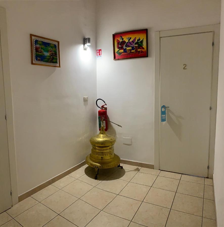 La Tela Bianca Bed & Breakfast Naples Exterior photo